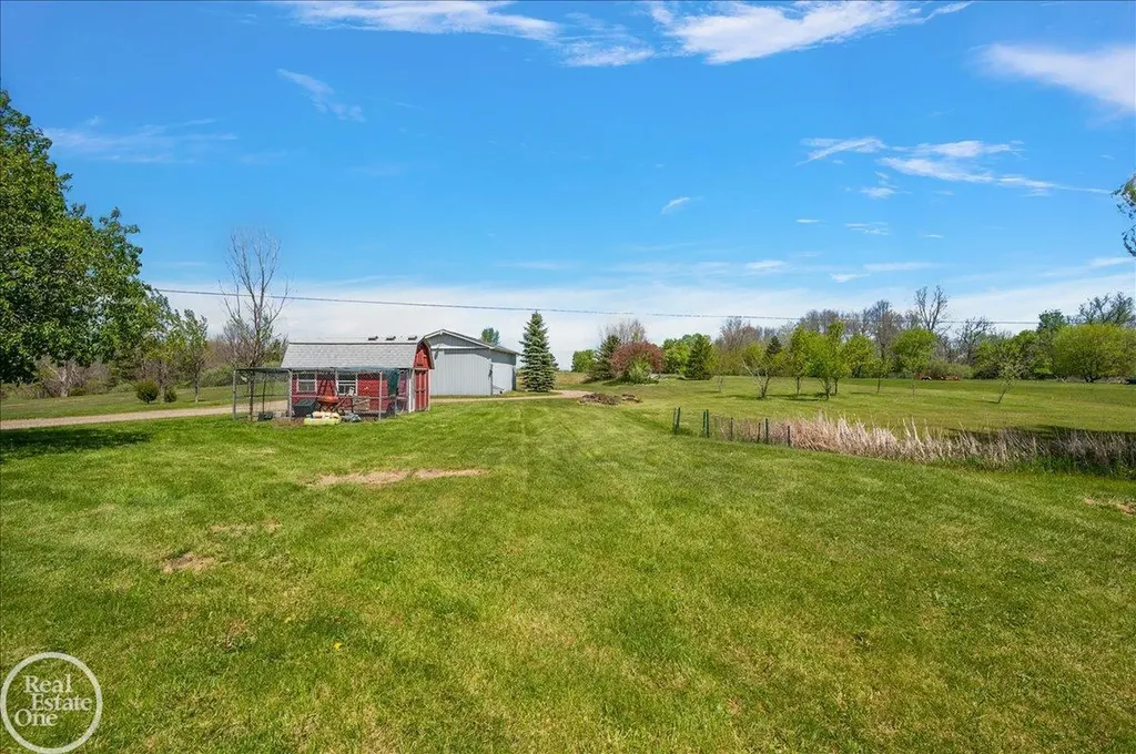 3219 Newark Road Attica Township MI 48412