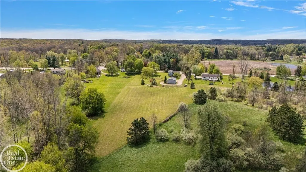 3219 Newark Road Attica Township MI 48412