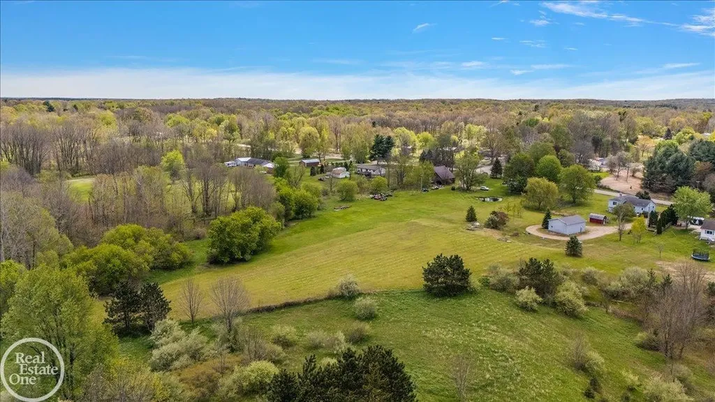 3219 Newark Road Attica Township MI 48412