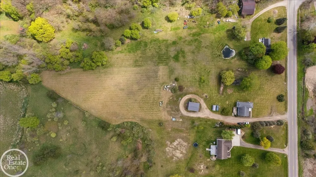 3219 Newark Road Attica Township MI 48412
