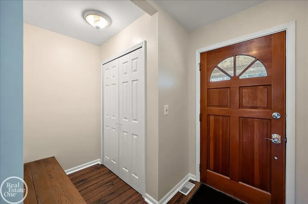 3219 Newark Road Attica Township MI 48412
