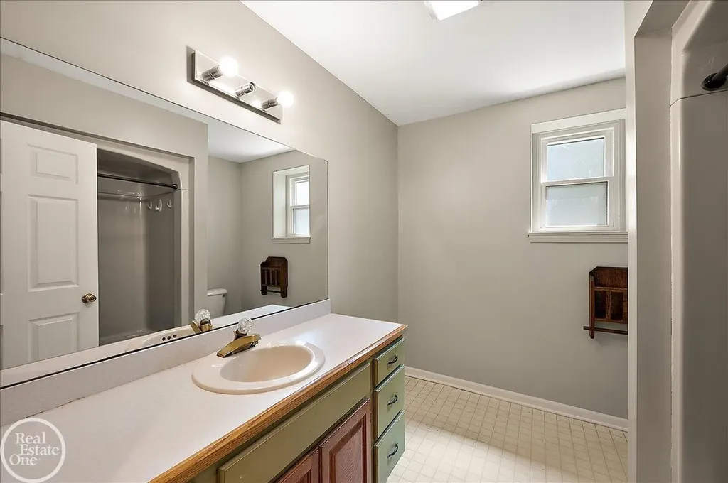 3219 Newark Road Attica Township MI 48412