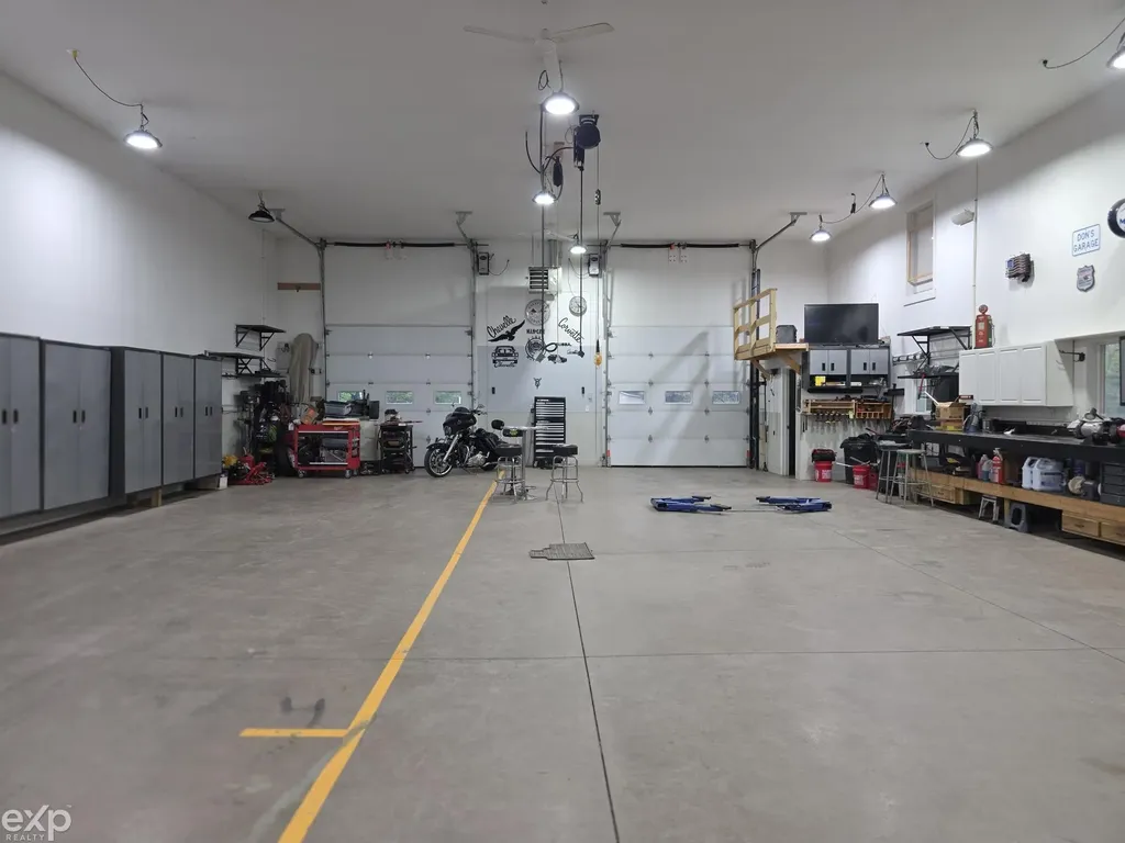 53203 Foss Road Macomb Township MI 48042