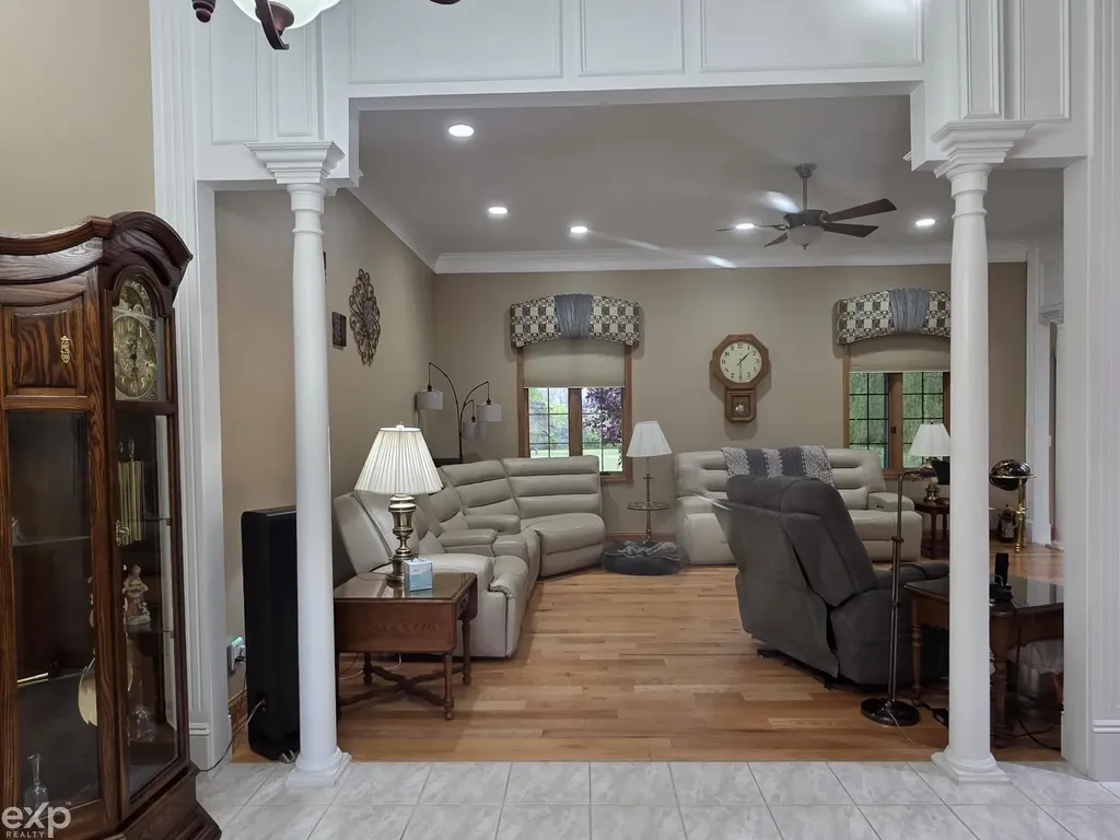53203 Foss Road Macomb Township MI 48042