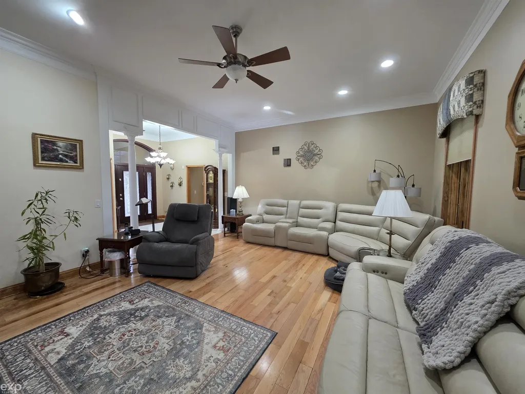 53203 Foss Road Macomb Township MI 48042