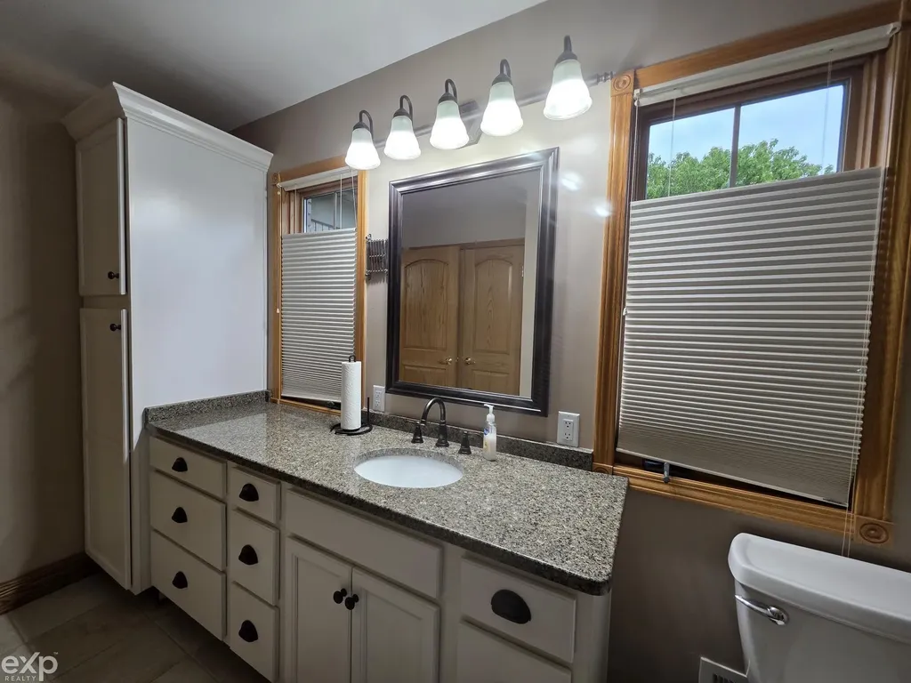 53203 Foss Road Macomb Township MI 48042