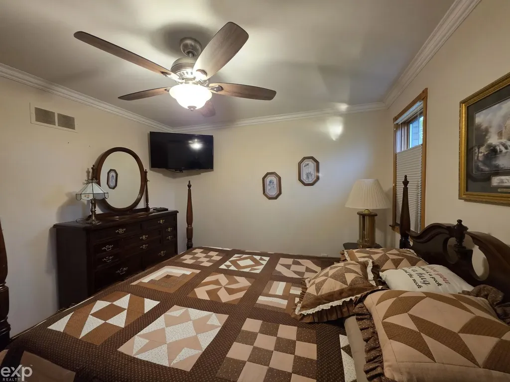 53203 Foss Road Macomb Township MI 48042