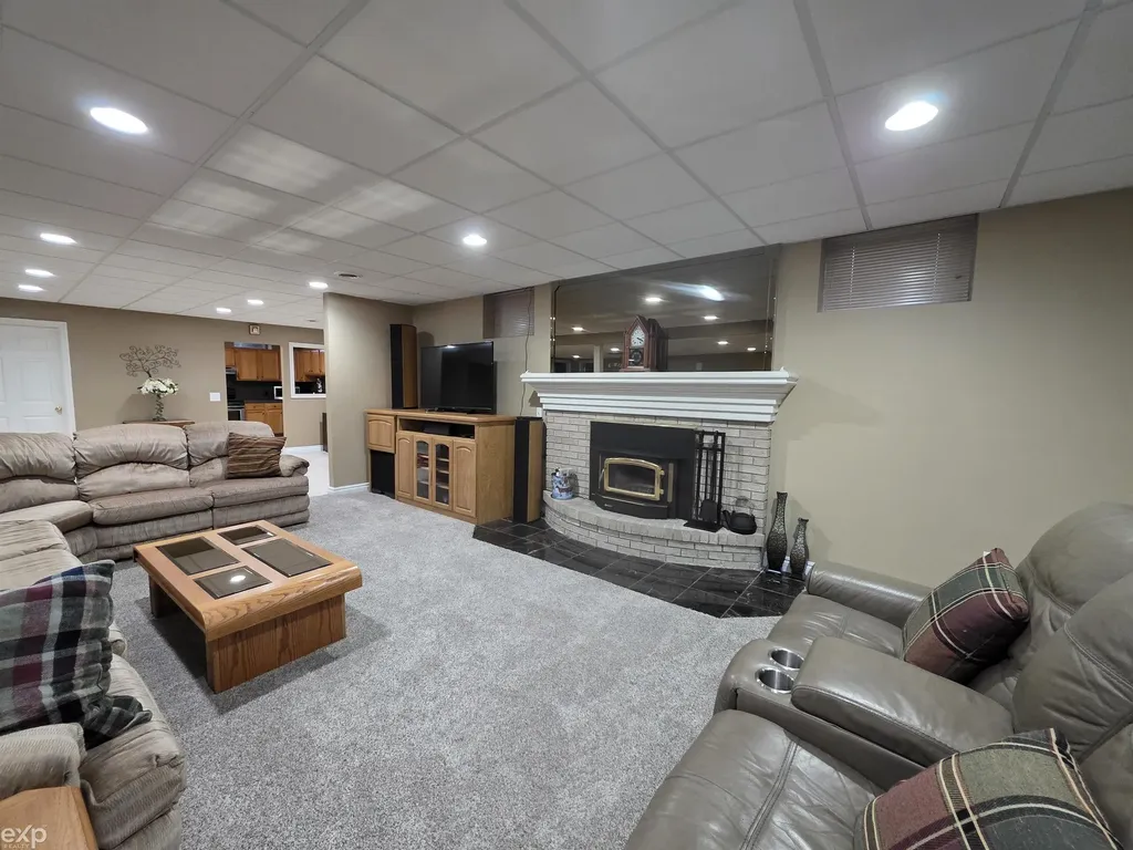 53203 Foss Road Macomb Township MI 48042