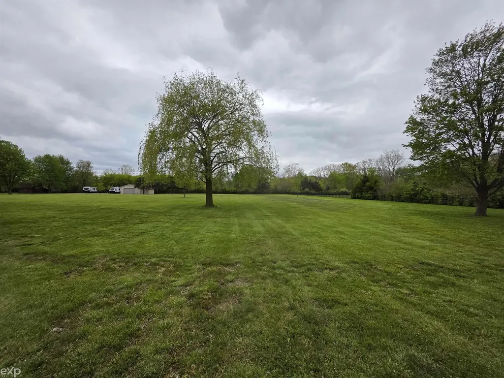 53203 Foss Road Macomb Township MI 48042