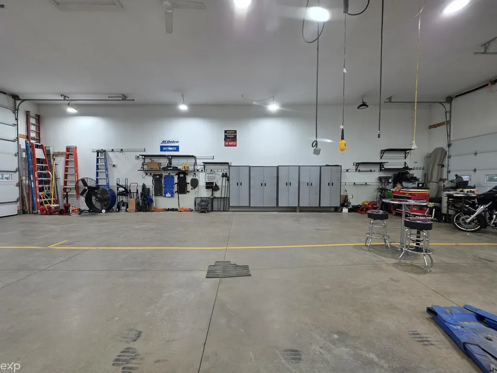 53203 Foss Road Macomb Township MI 48042