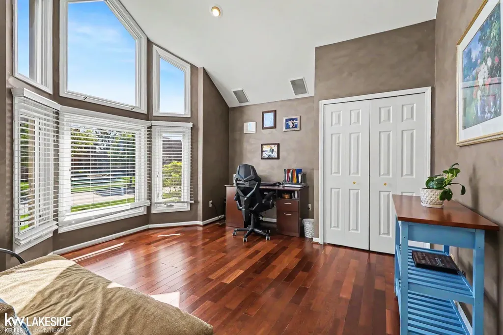 47619 Lamplighter Trail Macomb Township MI 48044