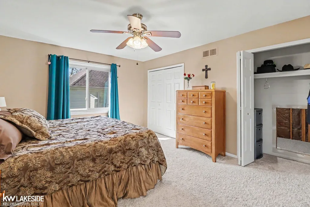 47619 Lamplighter Trail Macomb Township MI 48044