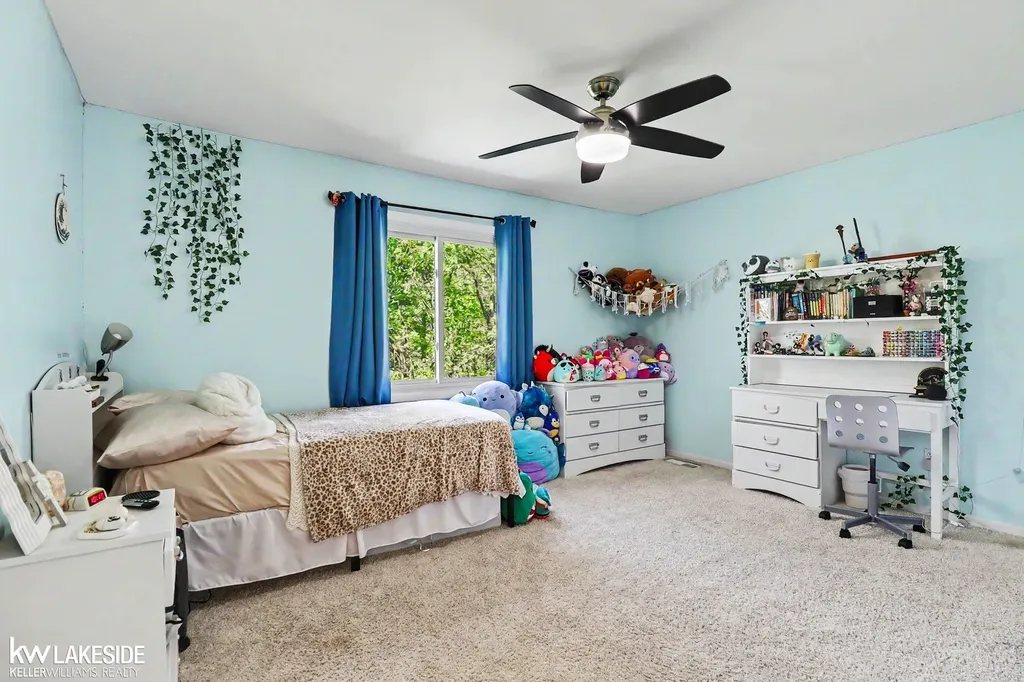 47619 Lamplighter Trail Macomb Township MI 48044