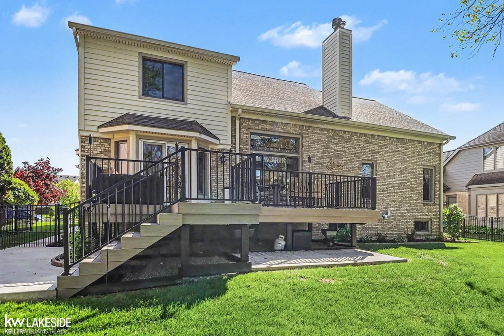 47619 Lamplighter Trail Macomb Township MI 48044