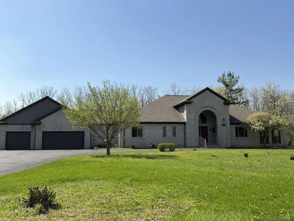 21707 Lilac Lane Southfield City MI 48033