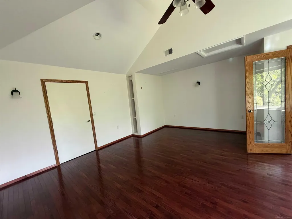 21707 Lilac Lane Southfield City MI 48033