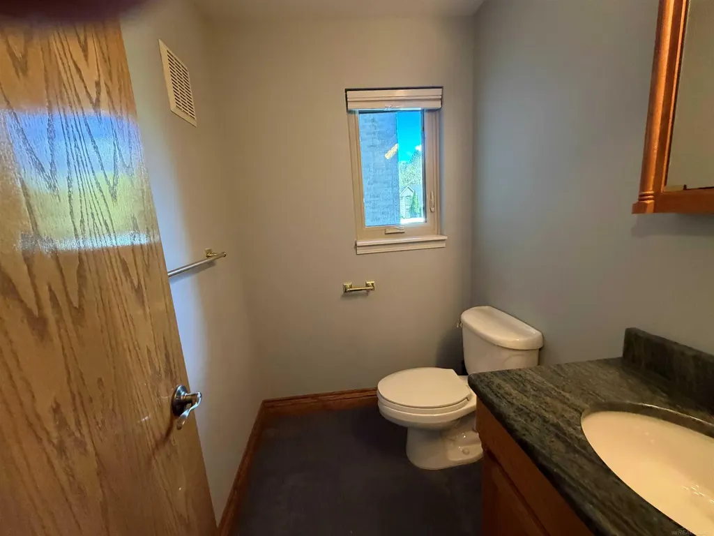 21707 Lilac Lane Southfield City MI 48033