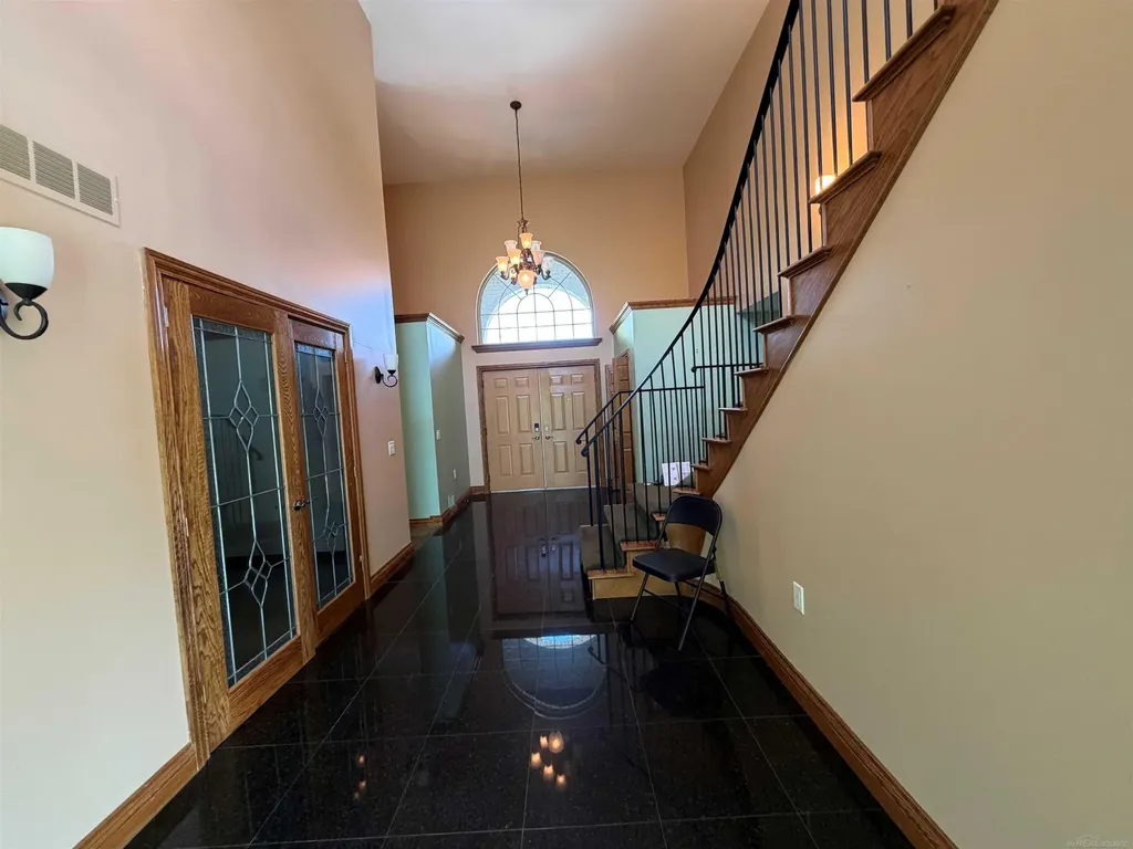 21707 Lilac Lane Southfield City MI 48033