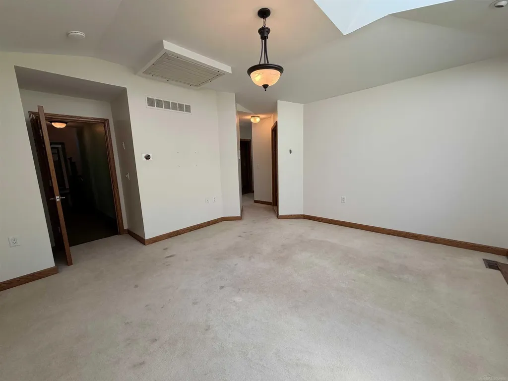 21707 Lilac Lane Southfield City MI 48033