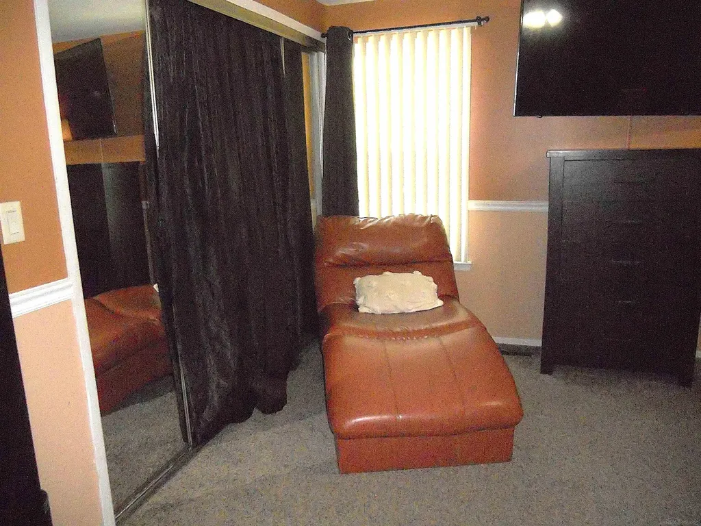 24541 Seaton Circuit E. Drive Warren City MI 48091