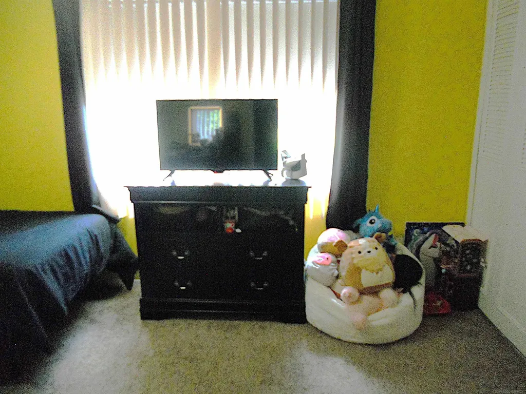 24541 Seaton Circuit E. Drive Warren City MI 48091
