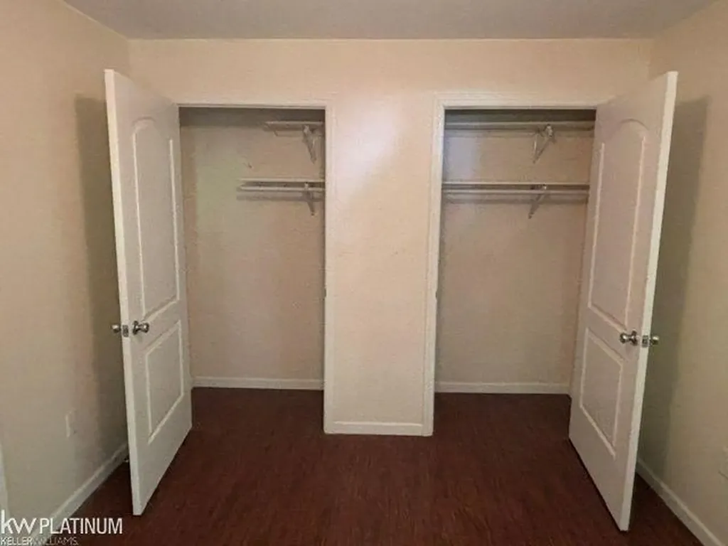 9083 Island Drive Clay Township MI 48001