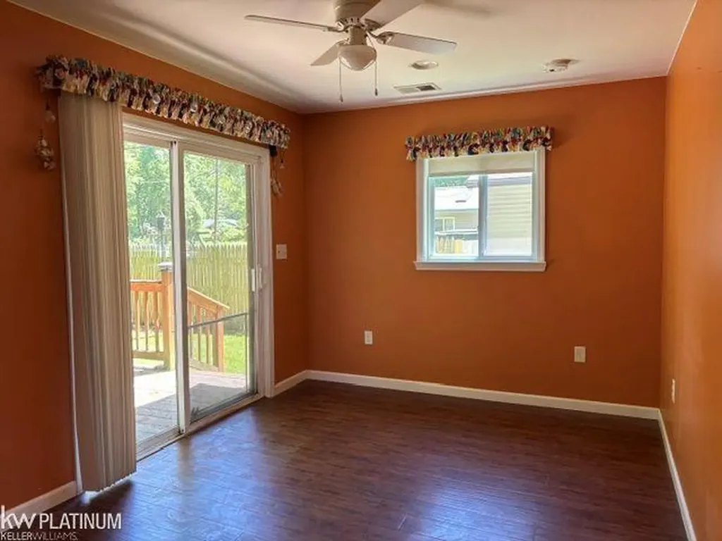 9083 Island Drive Clay Township MI 48001