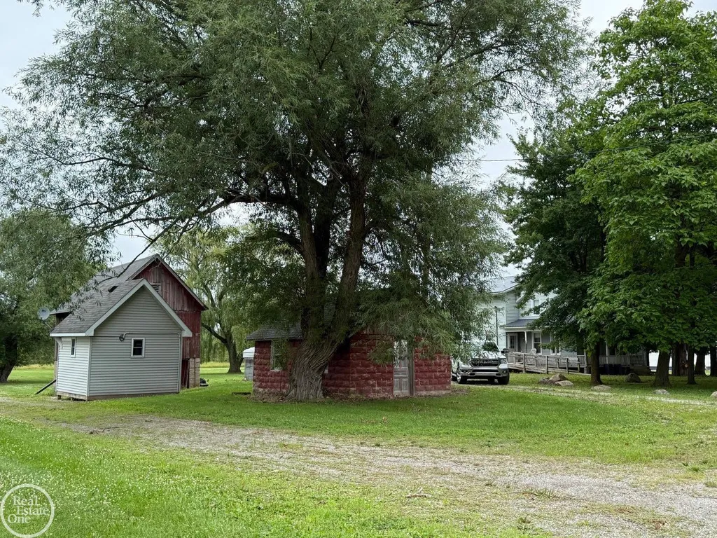15594 Bryce Road Mussey Township MI 48014