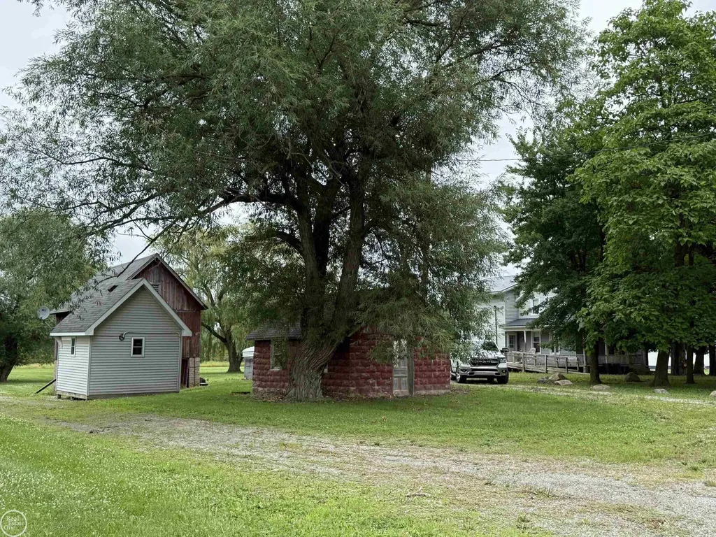 15594 Bryce Road Mussey Township MI 48014