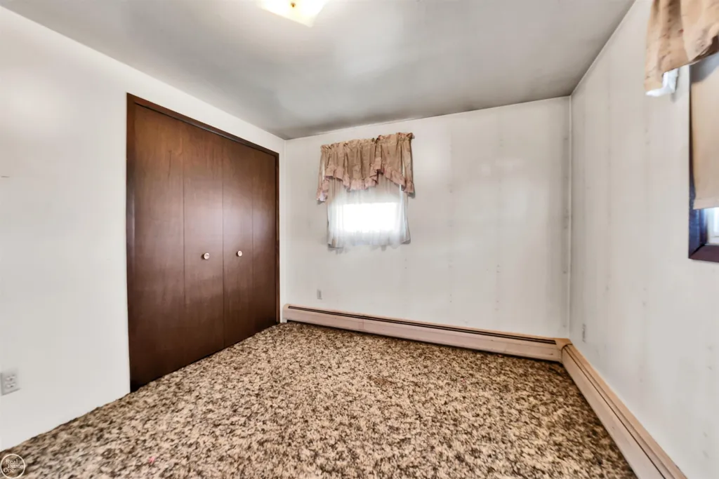 15594 Bryce Road Mussey Township MI 48014