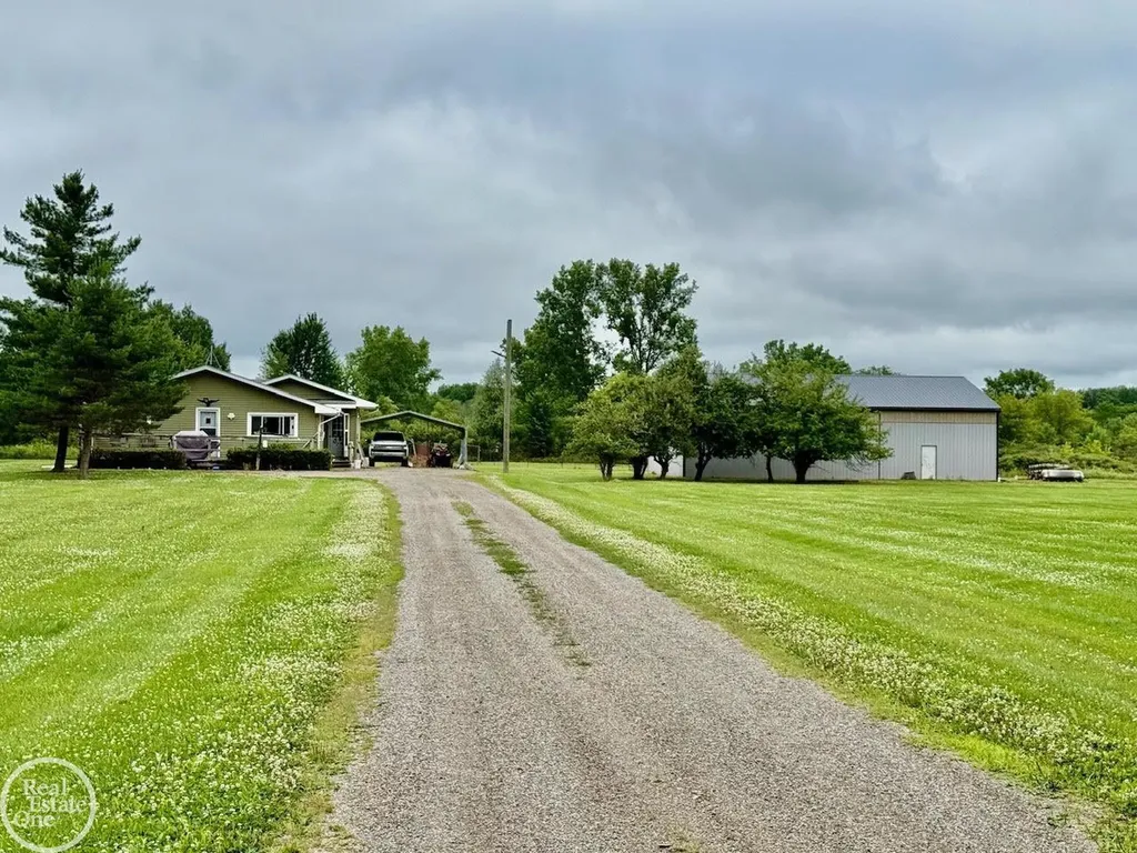 15594 Bryce Road Mussey Township MI 48014