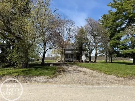 15594 Bryce Road Capac Village MI 48014