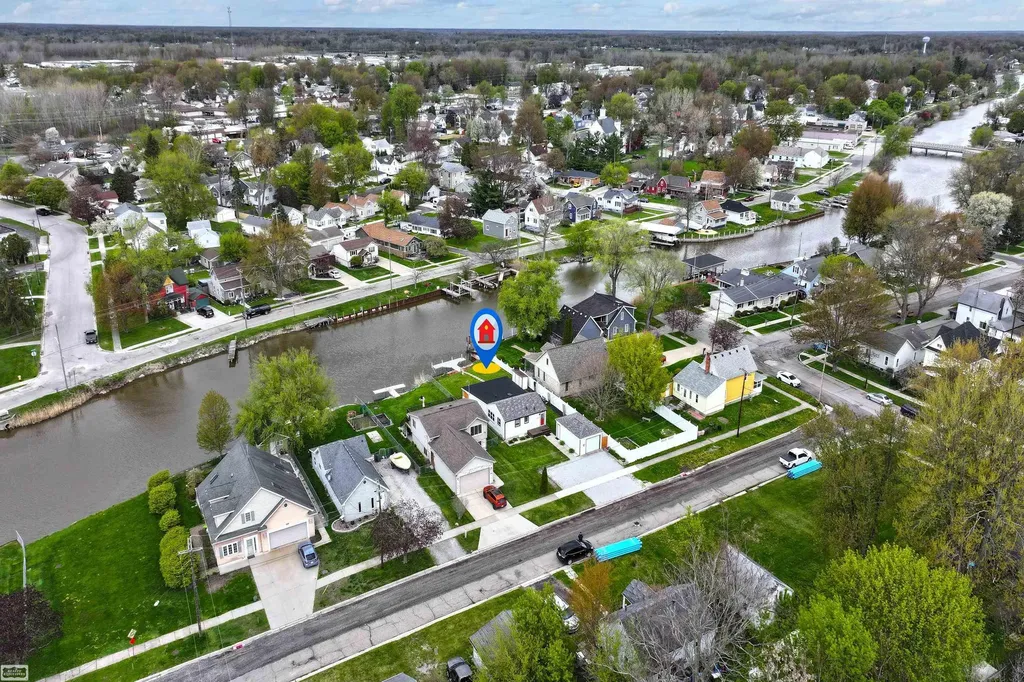 342 S Mary Street Marine City City MI 48039