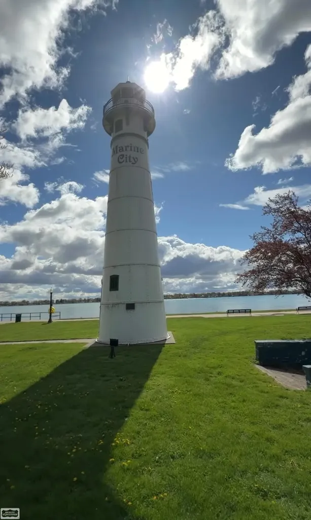 342 S Mary Street Marine City City MI 48039