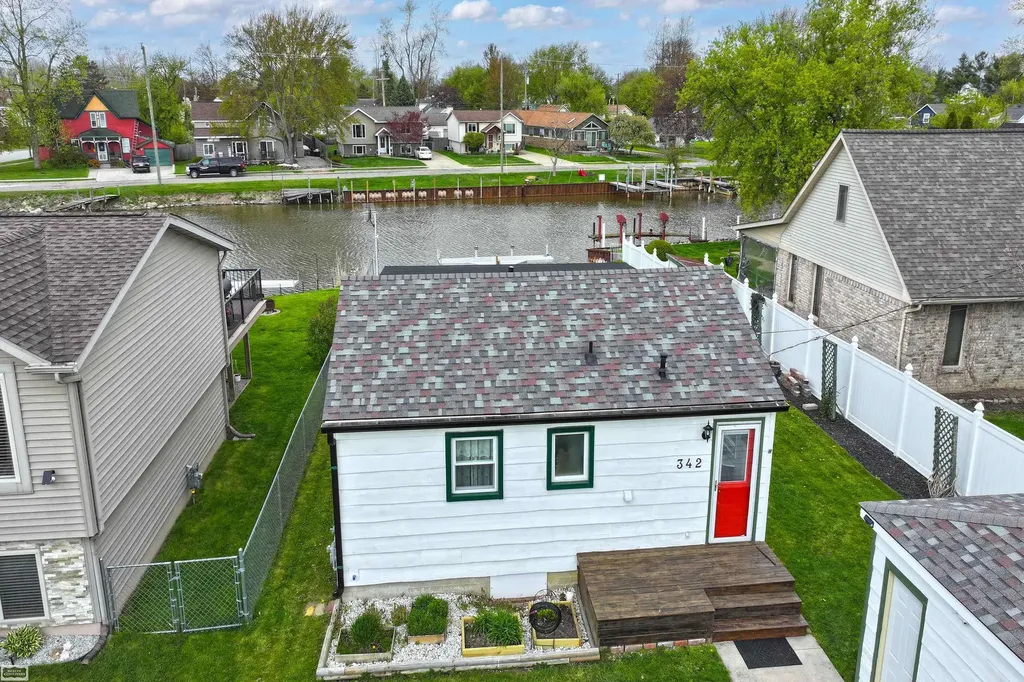 342 S Mary Street Marine City City MI 48039