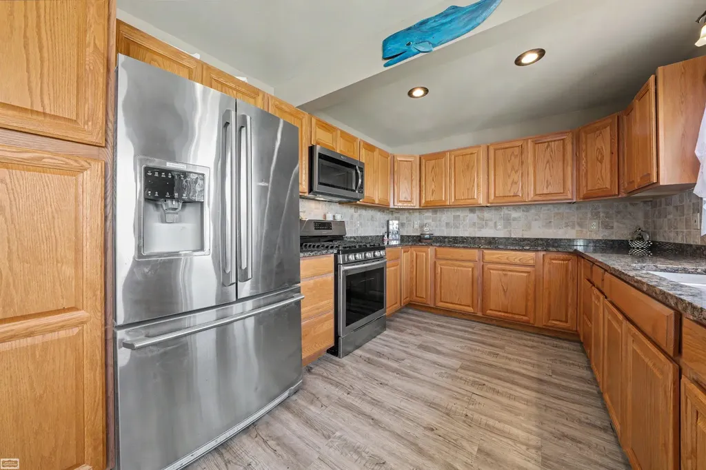 6334 Marina Drive Clay Township MI 48001