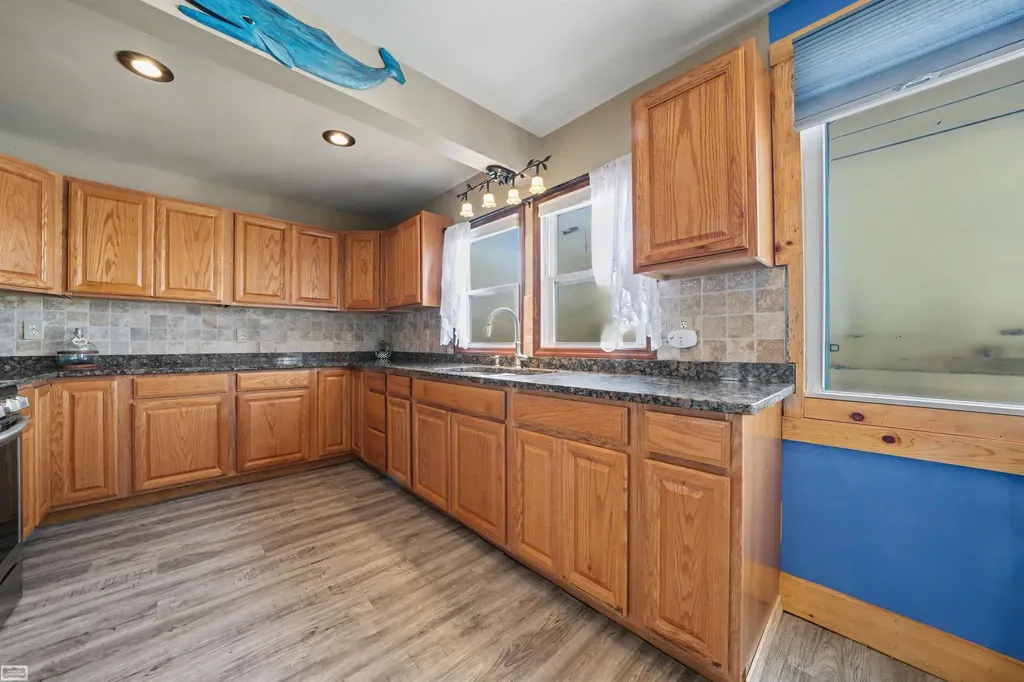 6334 Marina Drive Clay Township MI 48001