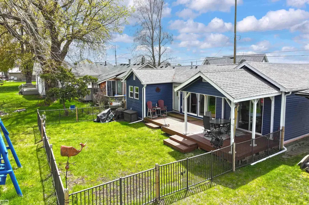 6334 Marina Drive Clay Township MI 48001