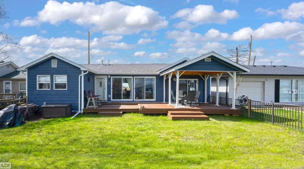 6334 Marina Drive Clay Township MI 48001
