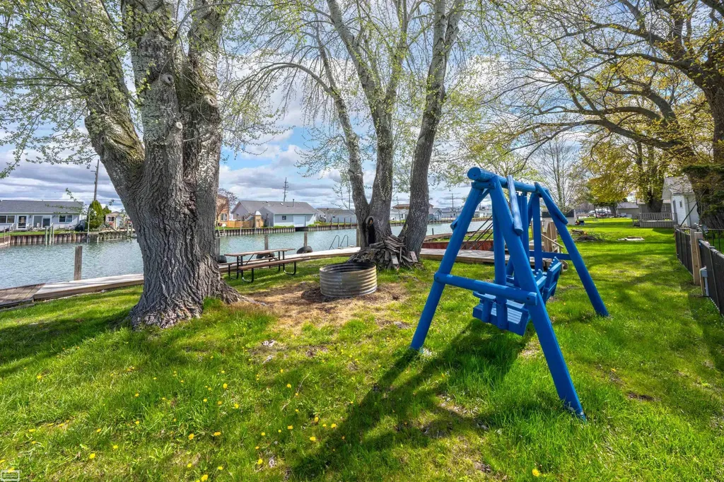 6334 Marina Drive Clay Township MI 48001