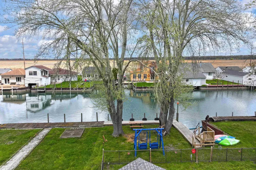 6334 Marina Drive Clay Township MI 48001