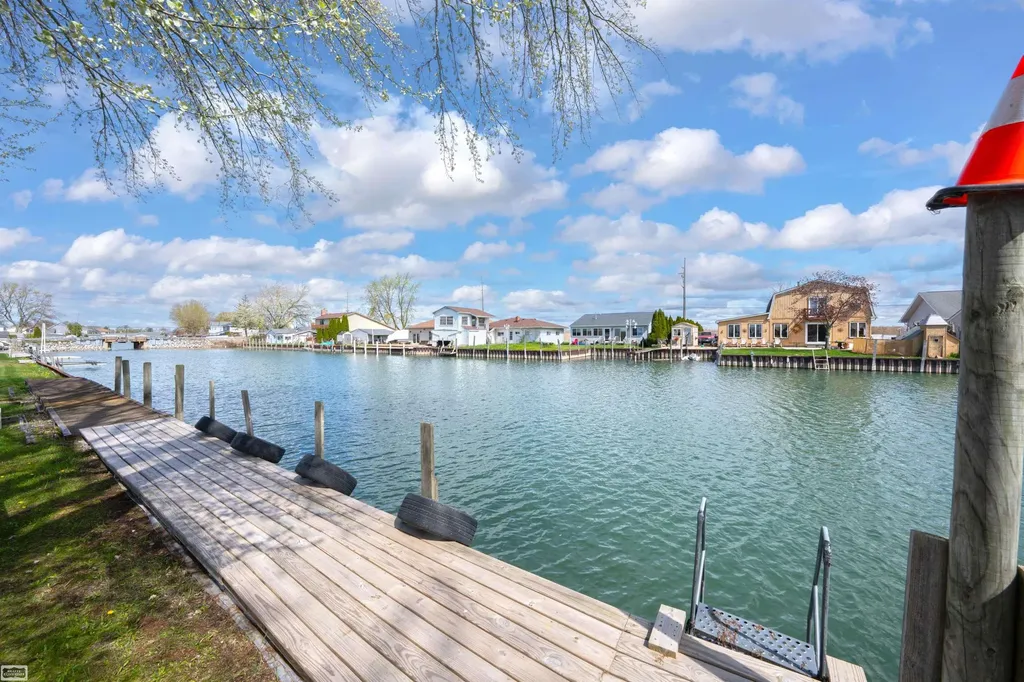 6334 Marina Drive Clay Township MI 48001
