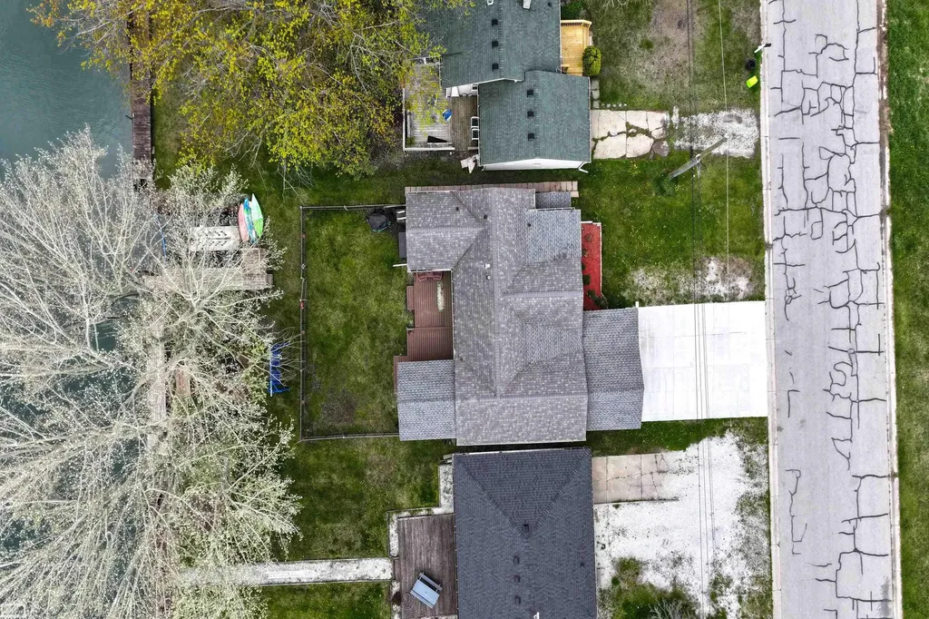 6334 Marina Drive Clay Township MI 48001