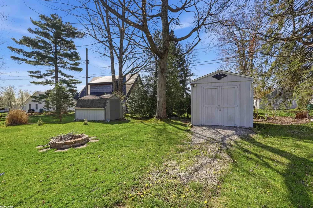 7426 Birchwood Road Worth Township MI 48450