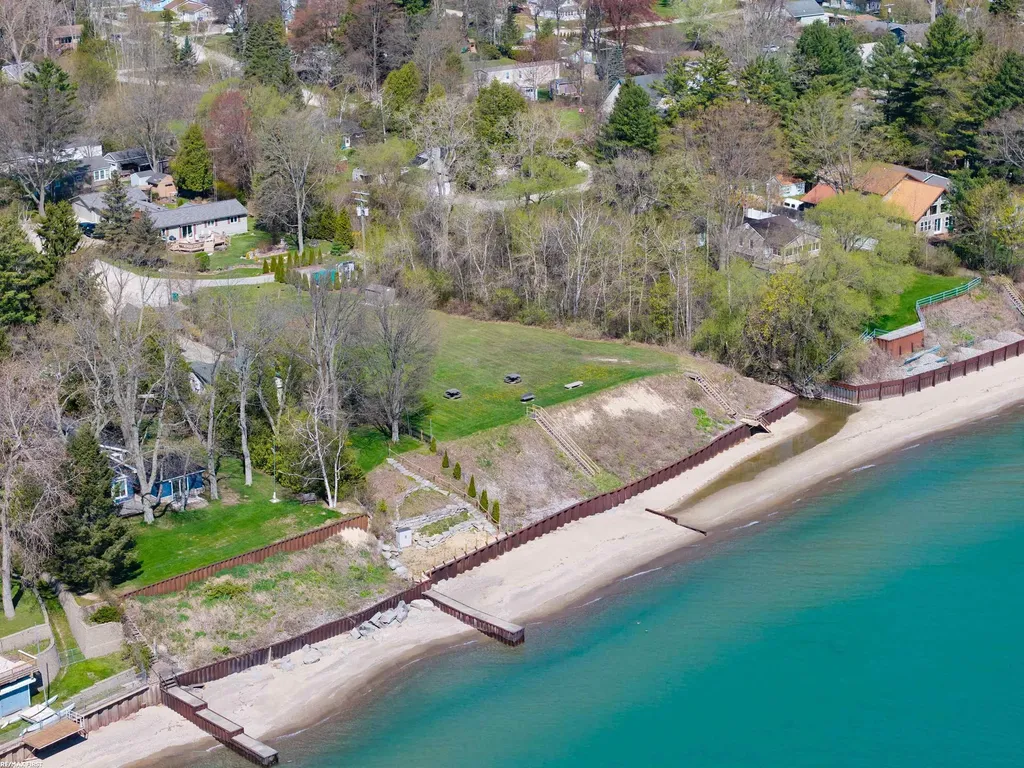 7426 Birchwood Road Worth Township MI 48450