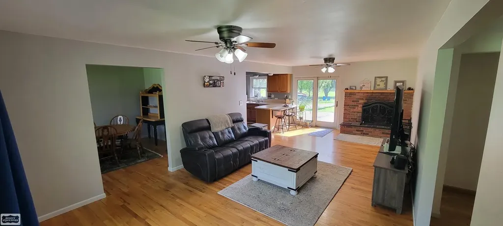 3293 Weygant Drive Rochester City MI 48306