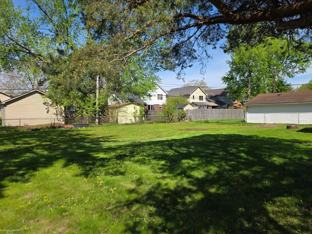 27815 Shock Street St. Clair Shores City MI 48081