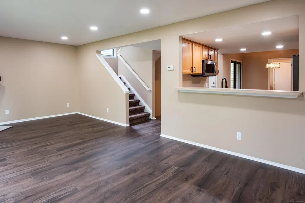5679 Drake Hollow Drive West Bloomfield Charter Township MI 48322