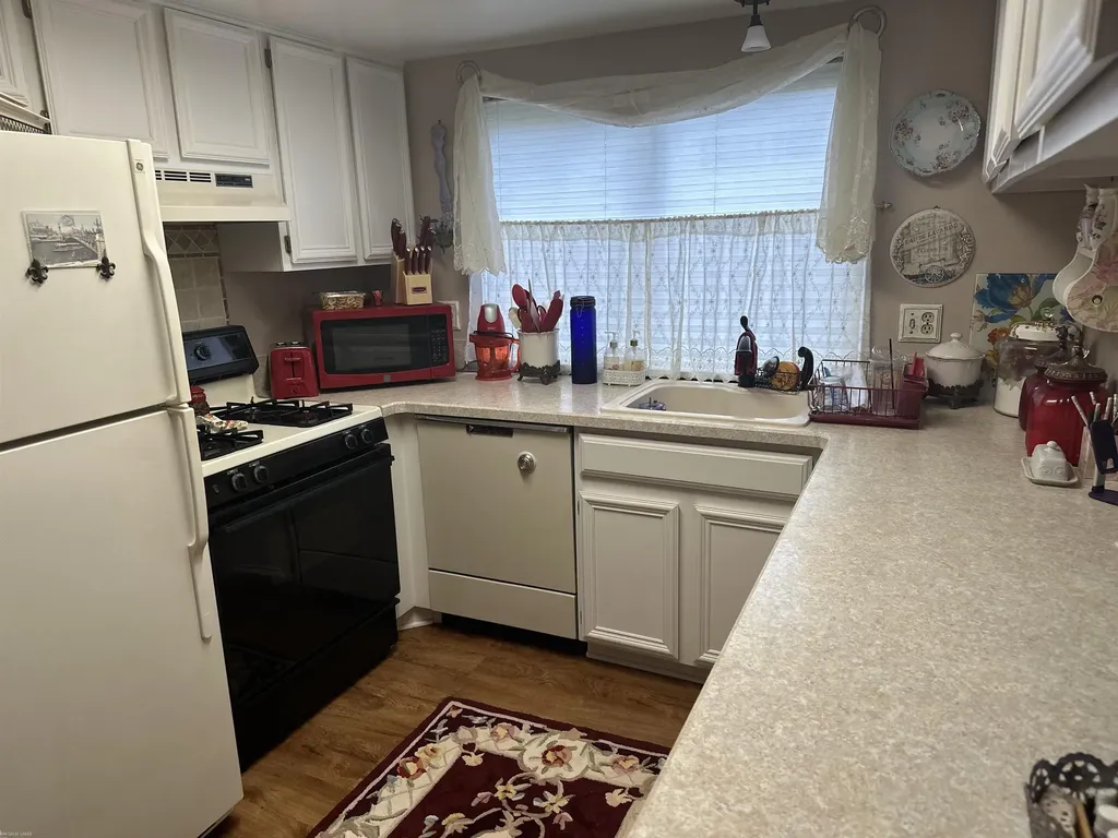 37398 Charter Oaks Boulevard Clinton Charter Township MI 48036