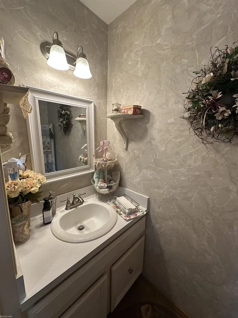 37398 Charter Oaks Boulevard Clinton Charter Township MI 48036